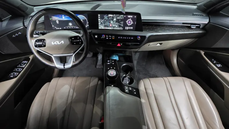 Kia K8