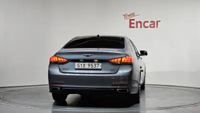 Hyundai Genesis