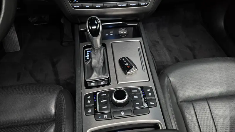 Hyundai Genesis