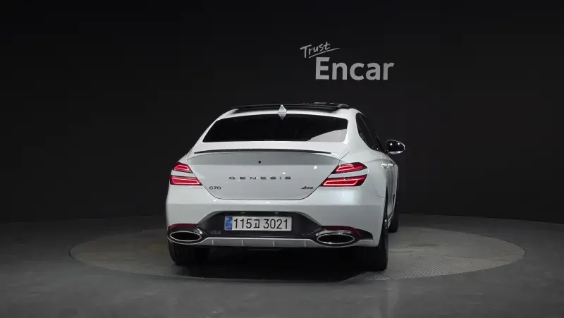 Genesis G70