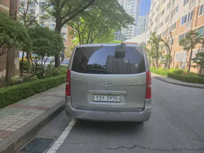 Hyundai Grand Starex