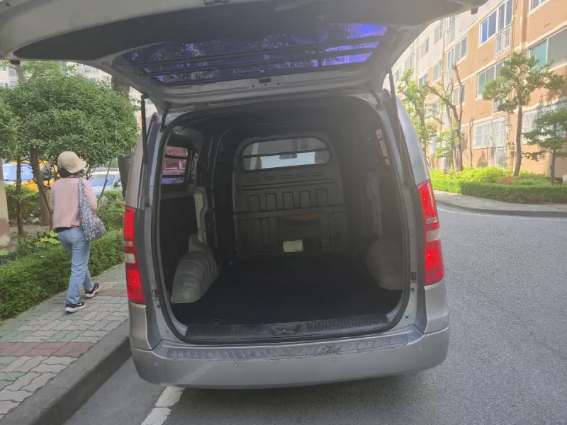 Hyundai Grand Starex