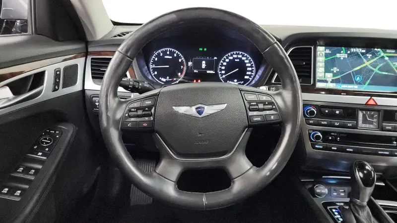 Hyundai Genesis