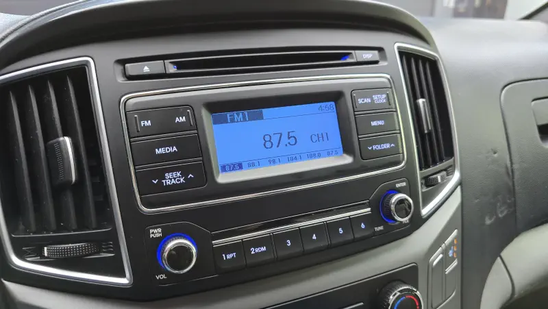 Hyundai Grand Starex