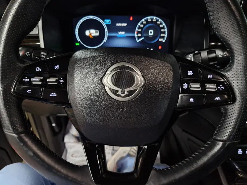 SsangYong Rexton Sports Khan