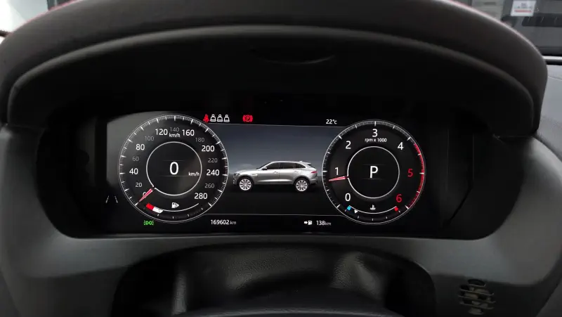 Jaguar F-PACE