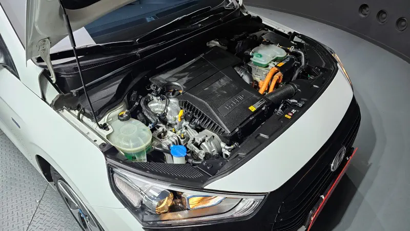 Hyundai Ioniq