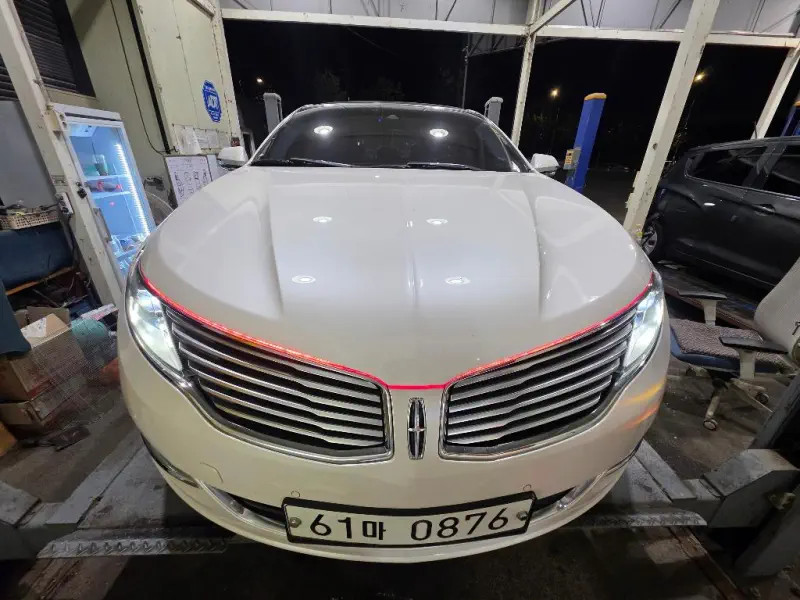 Lincoln Mkz
