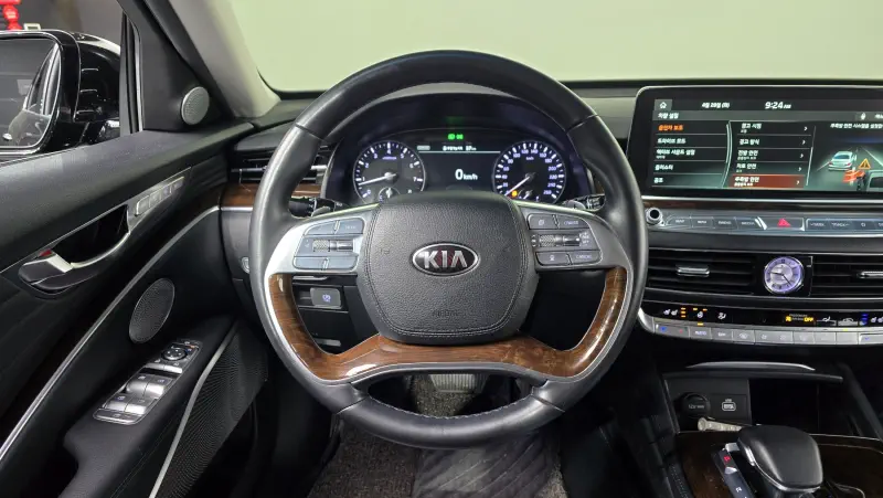 Kia K9