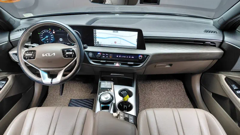 Kia K8