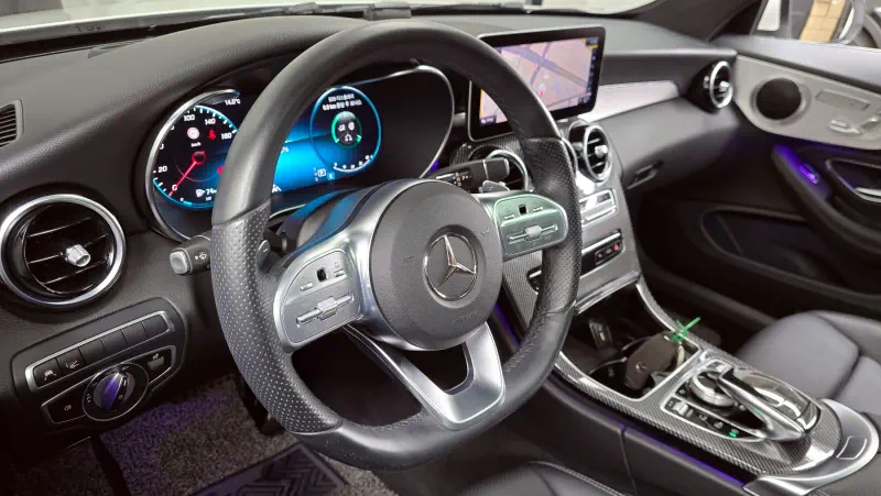 Mercedes-Benz C-Class