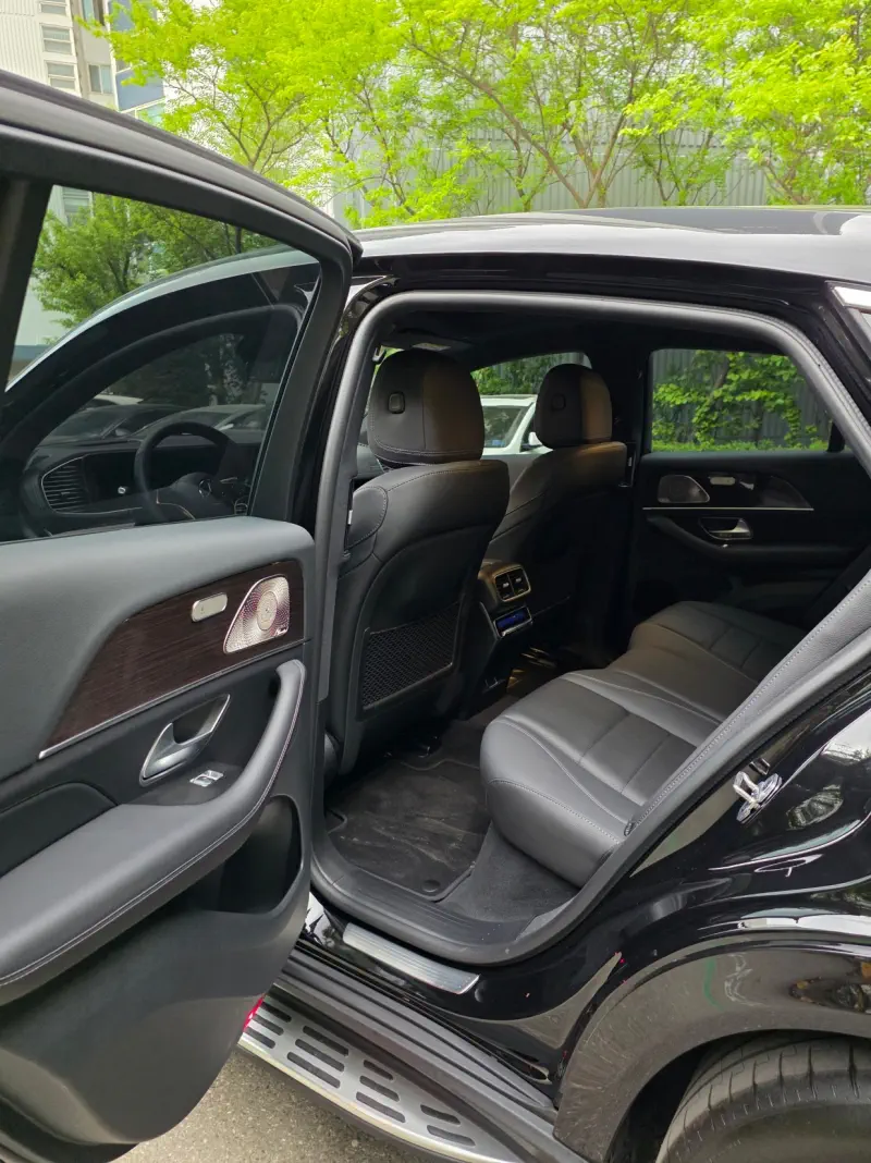 Mercedes-Benz GLE-Class