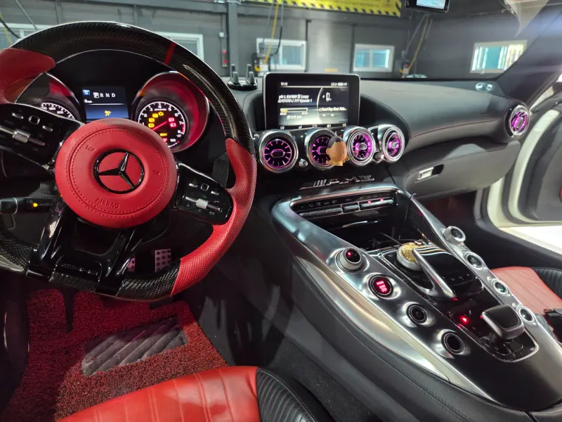 Mercedes-Benz AMG GT