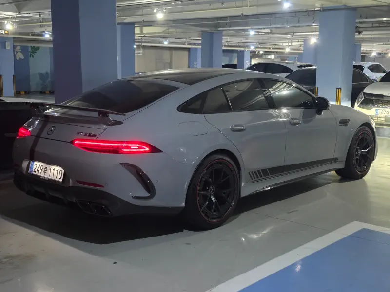 Mercedes-Benz AMG GT