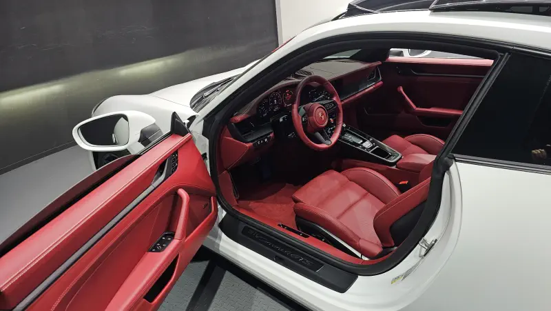 Porsche 911