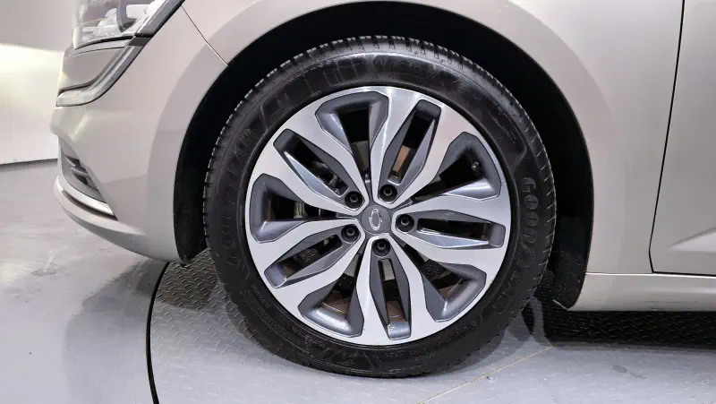 Renault Samsung SM6