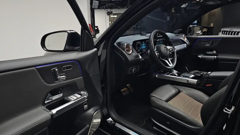 Mercedes-Benz EQB