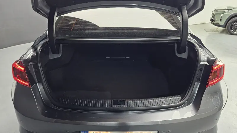 Renault Samsung SM6