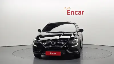 Renault SM6