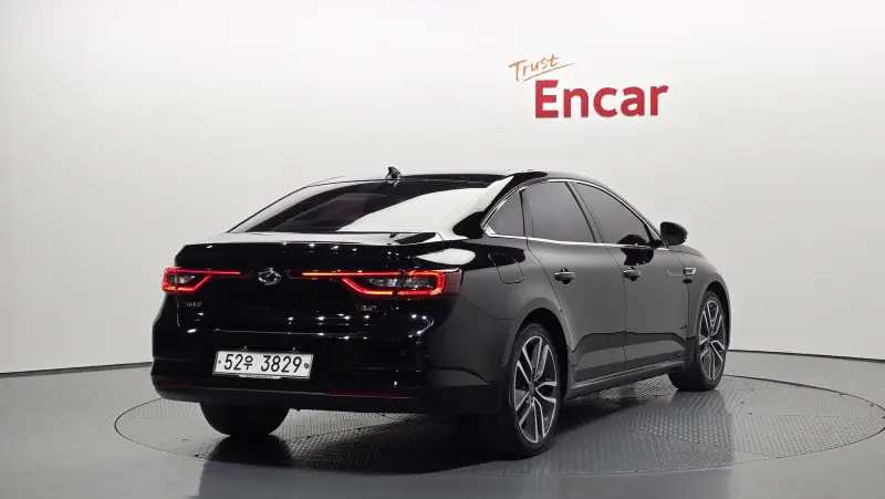 Renault Samsung SM6