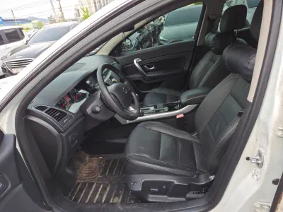 Renault SM5
