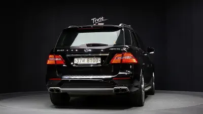 Mercedes-Benz M-class