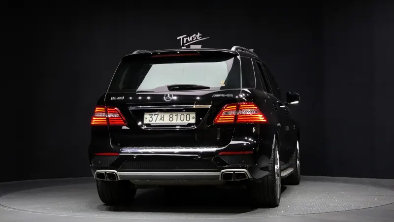 Mercedes-Benz M-class