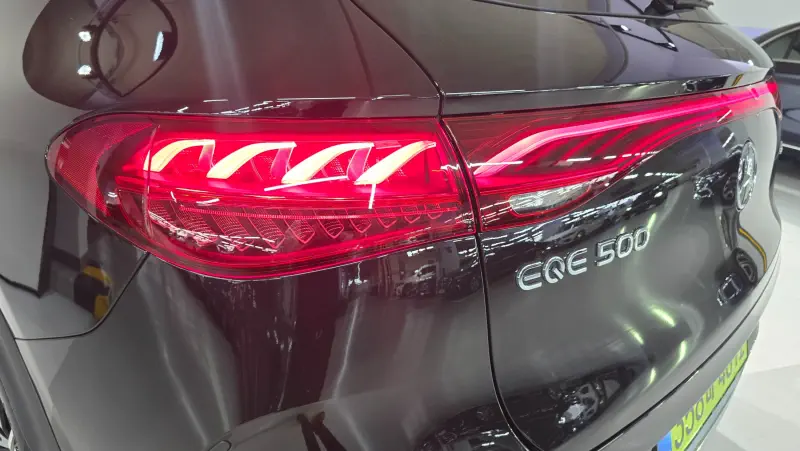 Mercedes-Benz EQE