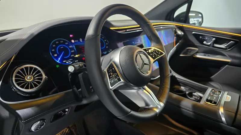 Mercedes-Benz EQE