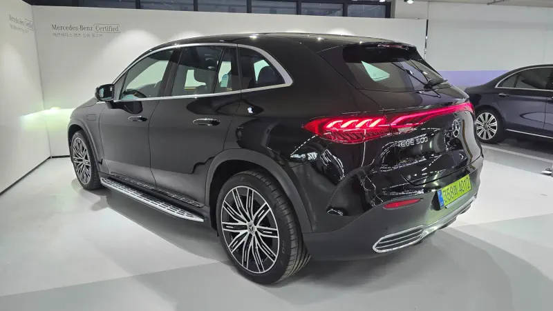 Mercedes-Benz EQE