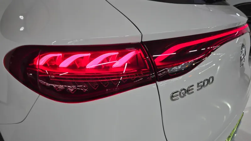 Mercedes-Benz EQE