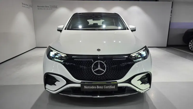 Mercedes-Benz EQE