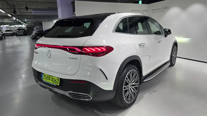 Mercedes-Benz EQE