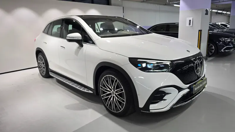 Mercedes-Benz EQE
