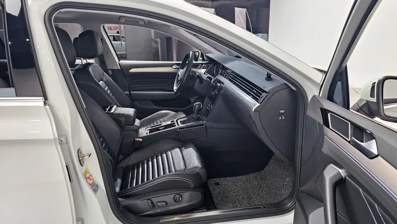 Volkswagen Passat GT