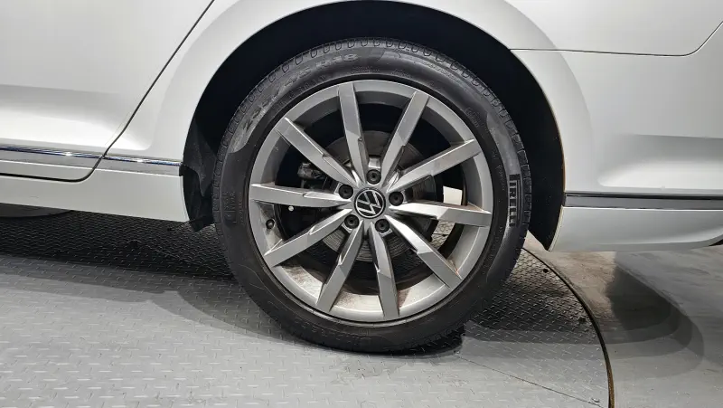 Volkswagen Passat GT