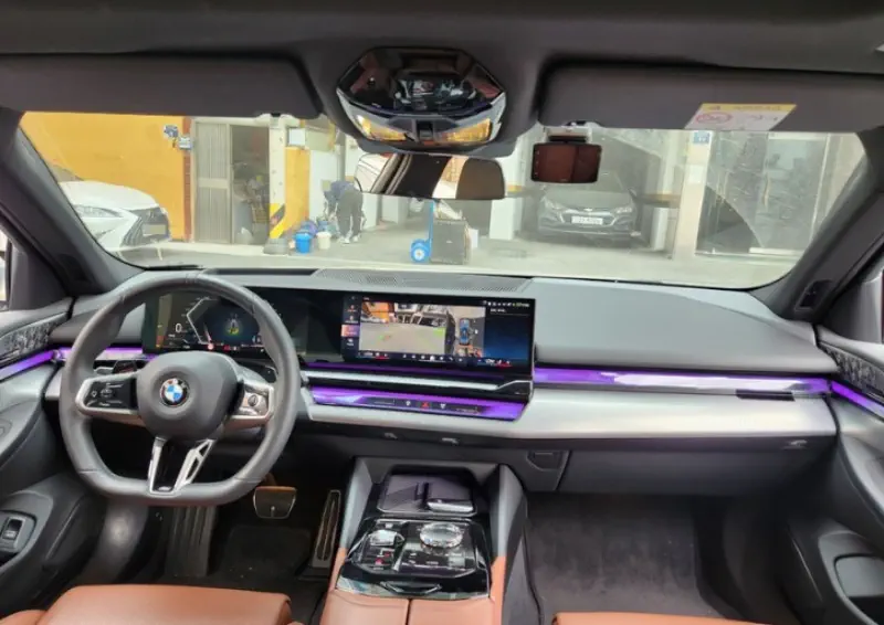 BMW 5-Series