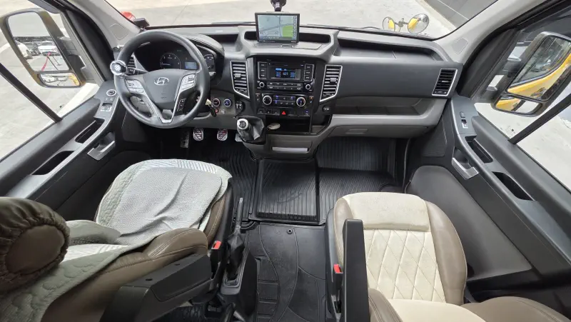 Hyundai H1