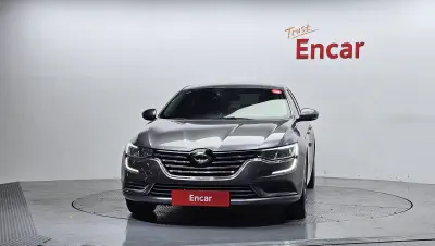 Renault SM6