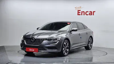 Renault SM6
