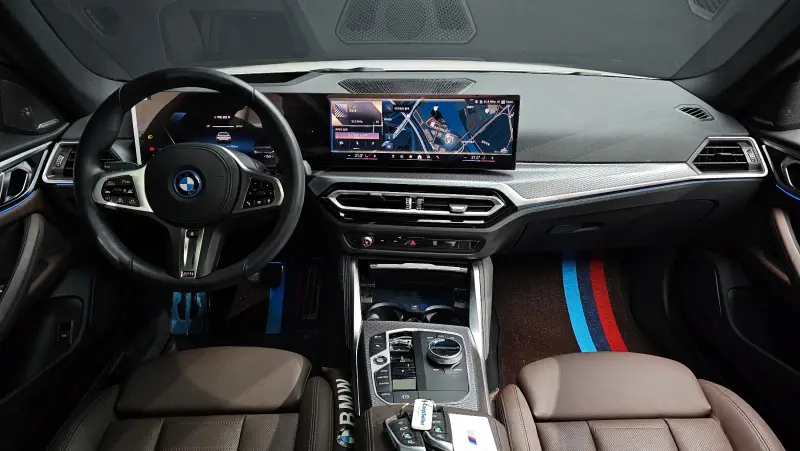 BMW i4