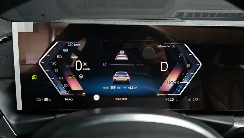 BMW i4