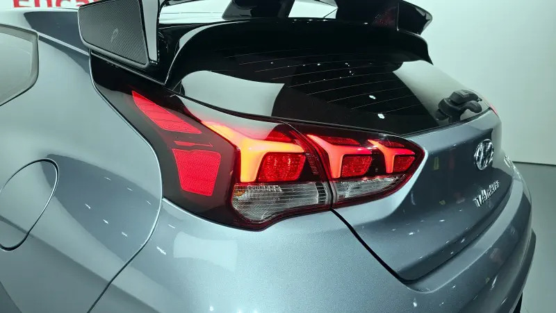 Hyundai Veloster