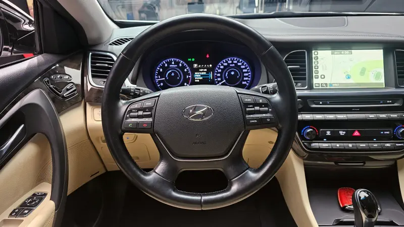 Hyundai Aslan