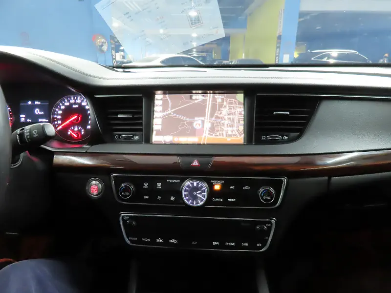 Kia K7