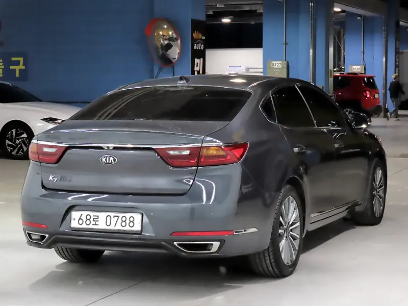 Kia K7