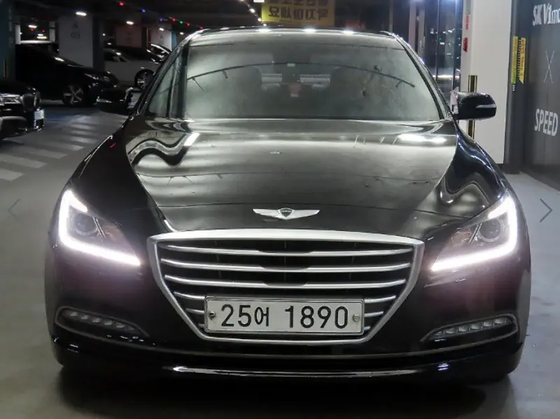Hyundai Genesis