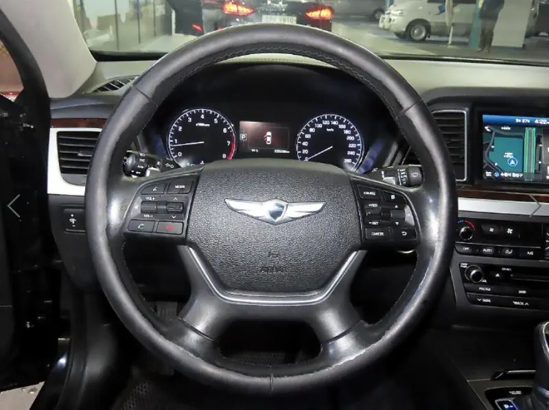 Hyundai Genesis