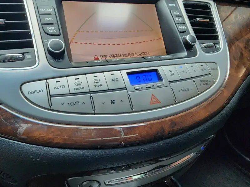 Hyundai Genesis
