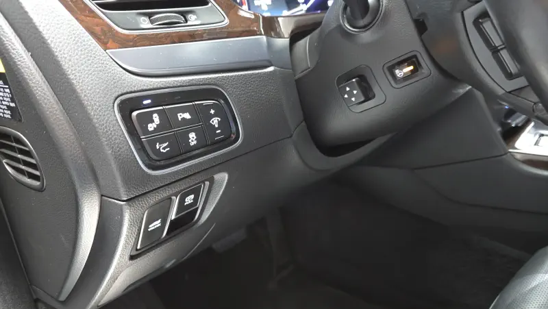 Hyundai Equus